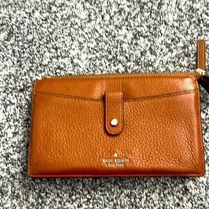 Kate Spade Wallet - Cognac